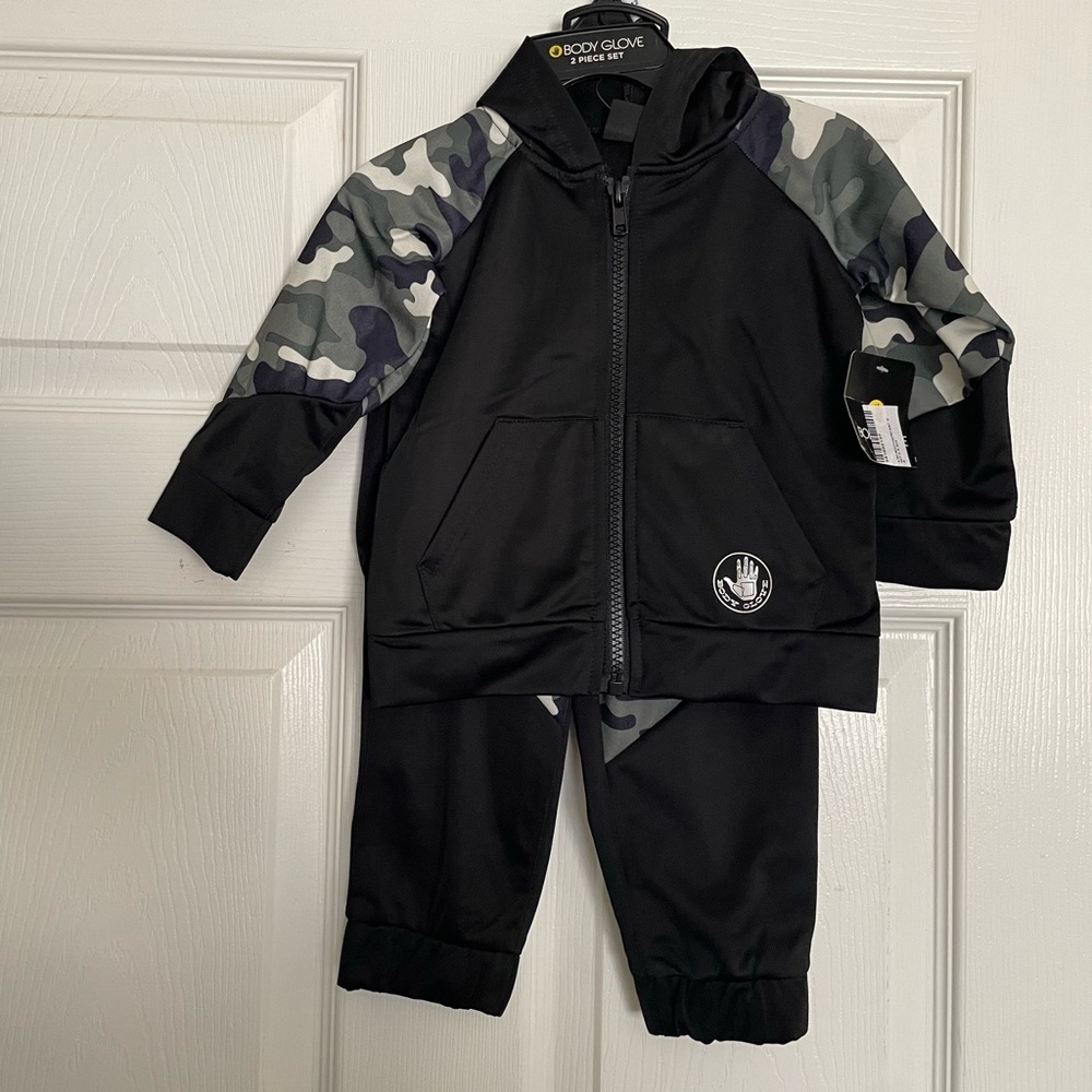 Nwt Body Glove 9-12 Months Tactical Kids Black And Camouflage Jogger Set